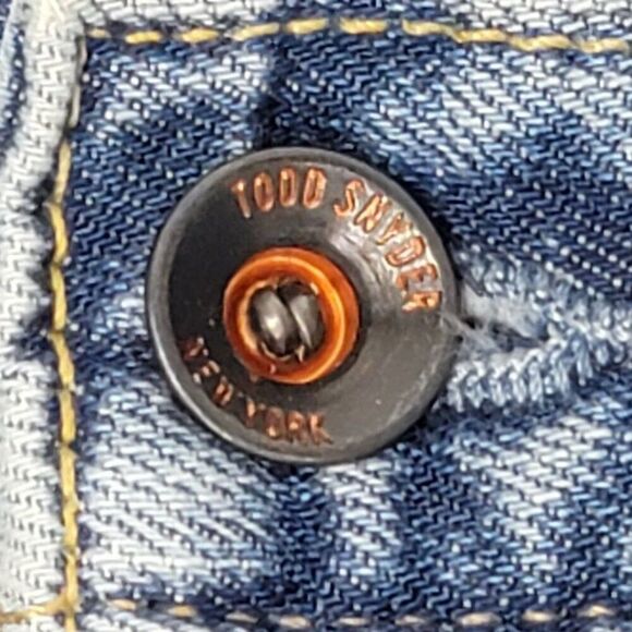 Todd Snyder Men's Slim Fit Jeans 28 x 32 100% Cotton Light Distressed Blue Denim - Picture 9 of 12